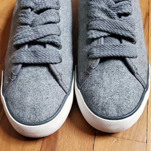 Sperry Wool Blend Sneakers with Chunky Laces RARE - Picture 4 of 12